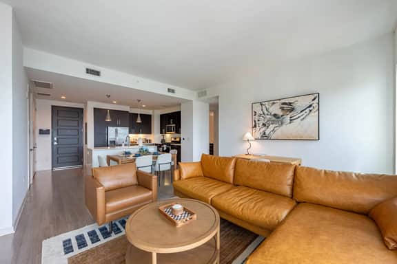 StayCozy Vantage Tower Grand 2-Bedroom Suite - Image 3